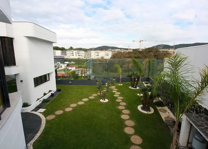 펜션 Requinte House Nogueira do Cravo (Aveiro)